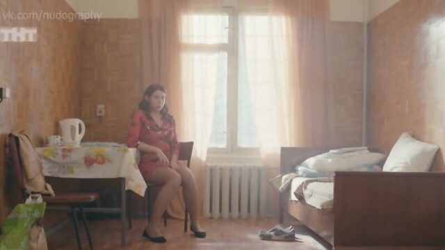 Алина Алексеева в сериале "Ольга"   Серия 2  Голая Секси бельё