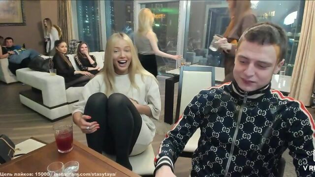 Мелстрой  Баба облила виски с колой 