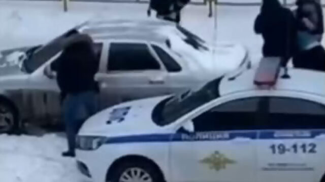 Задержание мужчины который открыл стрельбу из окон дома в Среднеуральске