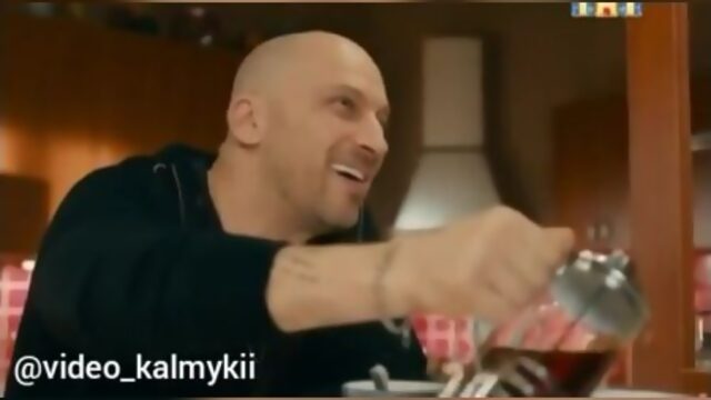 Лиджи Горяев в сериале Физрук Элиста Калмыкия.