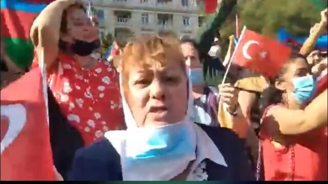 Антироссийский митинг в Баку Эксперт обеспокоен судьбами русского населения в Азербайджане